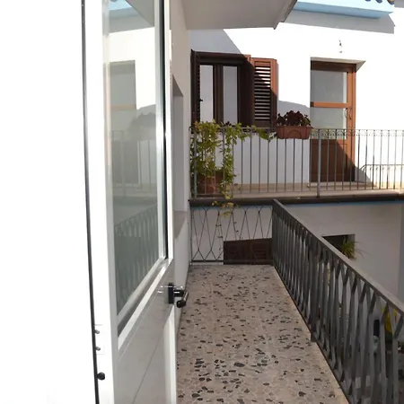 아파트 Casa Indipendente, Wi-fi , Aria Condizionata *