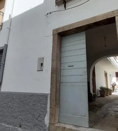 Daire Casa Indipendente, Wi-fi , Aria Condizionata *